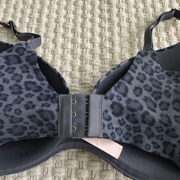 Victoria's Secret Leopard Print Underwire Bra 34DDD Padded Adjustable Straps - Picture 3 of 9